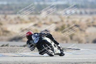 media/Dec-07-2025-CVMA (Sun) [[3e7d2de5dc]]/Race 12- Formula 40 MW and LW/